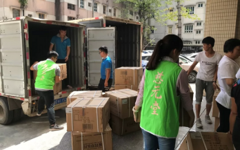 【南方网】白求恩潮阳医院捐赠300箱药品支援潮阳灾区